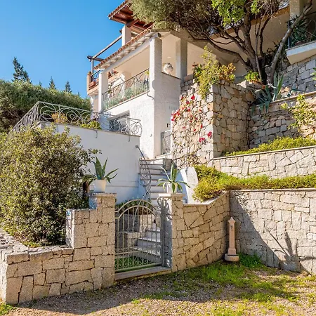 بيت للعطل Bella Vista Marinella 1 *